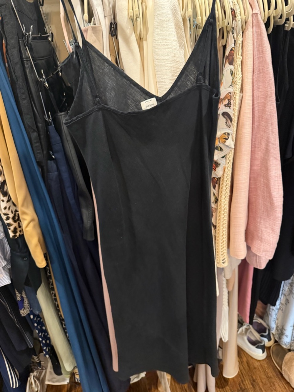 Artizia Wilfred - Black Linen V Neck Summer Dress - Picture 2 of 2